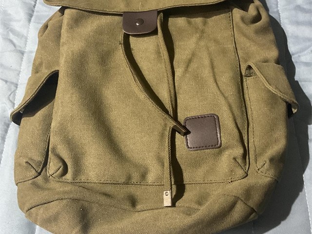 Mochila casual, verde militar