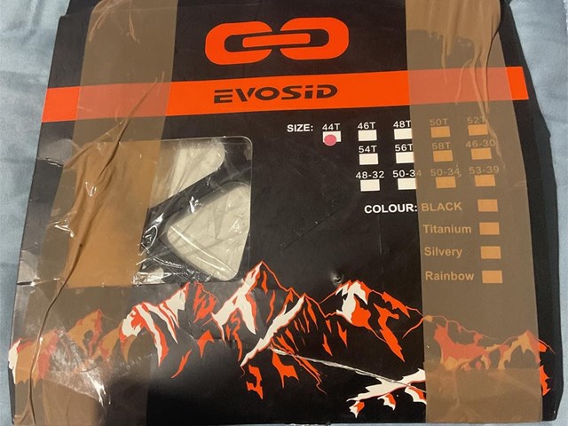 Plato de bici de carretera Evosid. Tamaño 44T